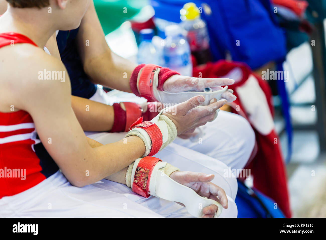 Gymnastics chalk hires stock photography and images Alamy