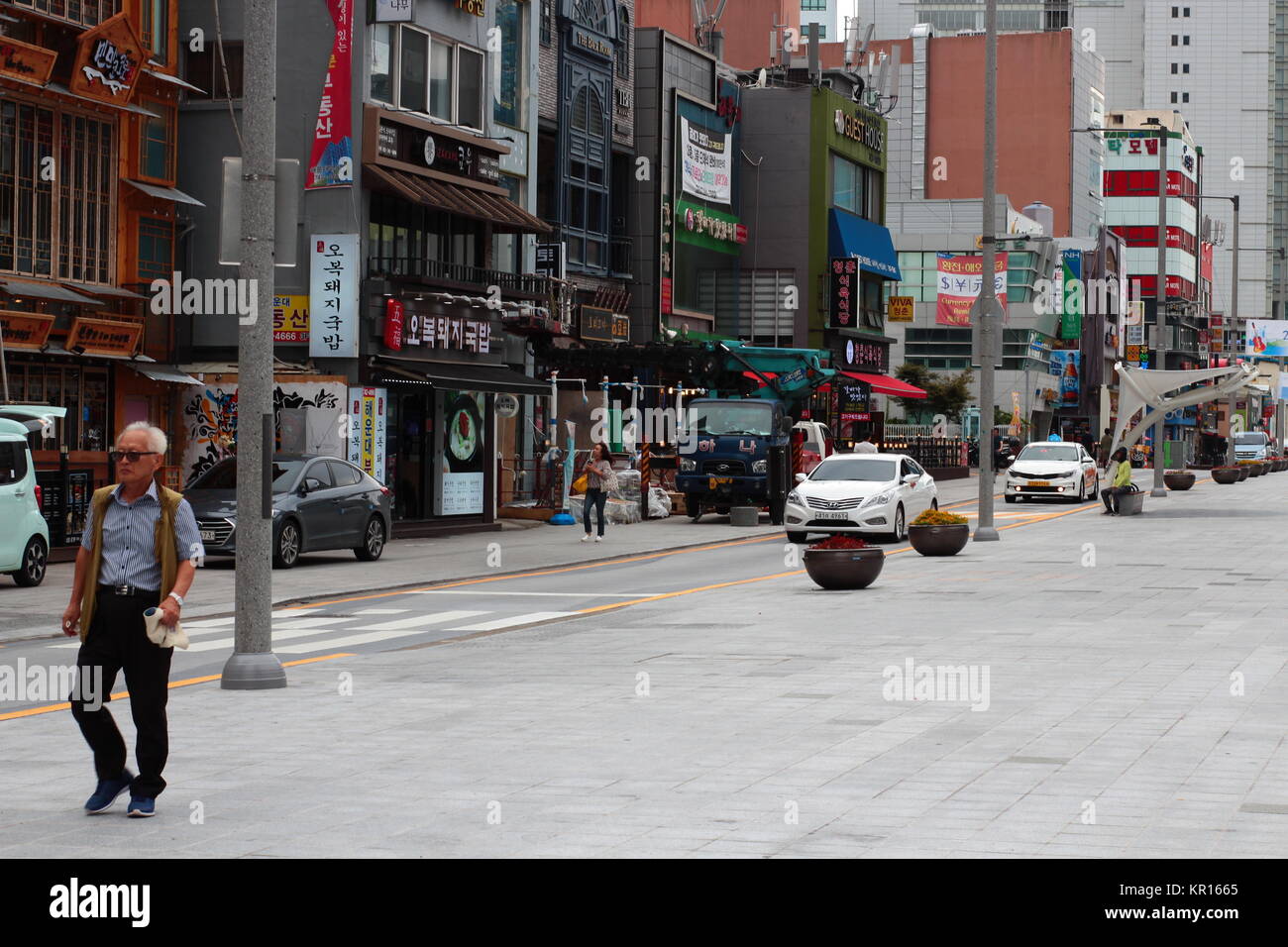 Shopping street in Haeundae, Busan, South Korea Stock Photo Alamy