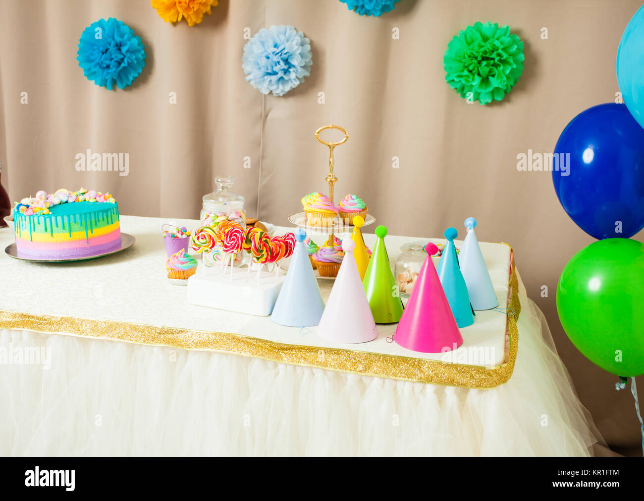 Happy Birthday decoration Stock Photo - Alamy