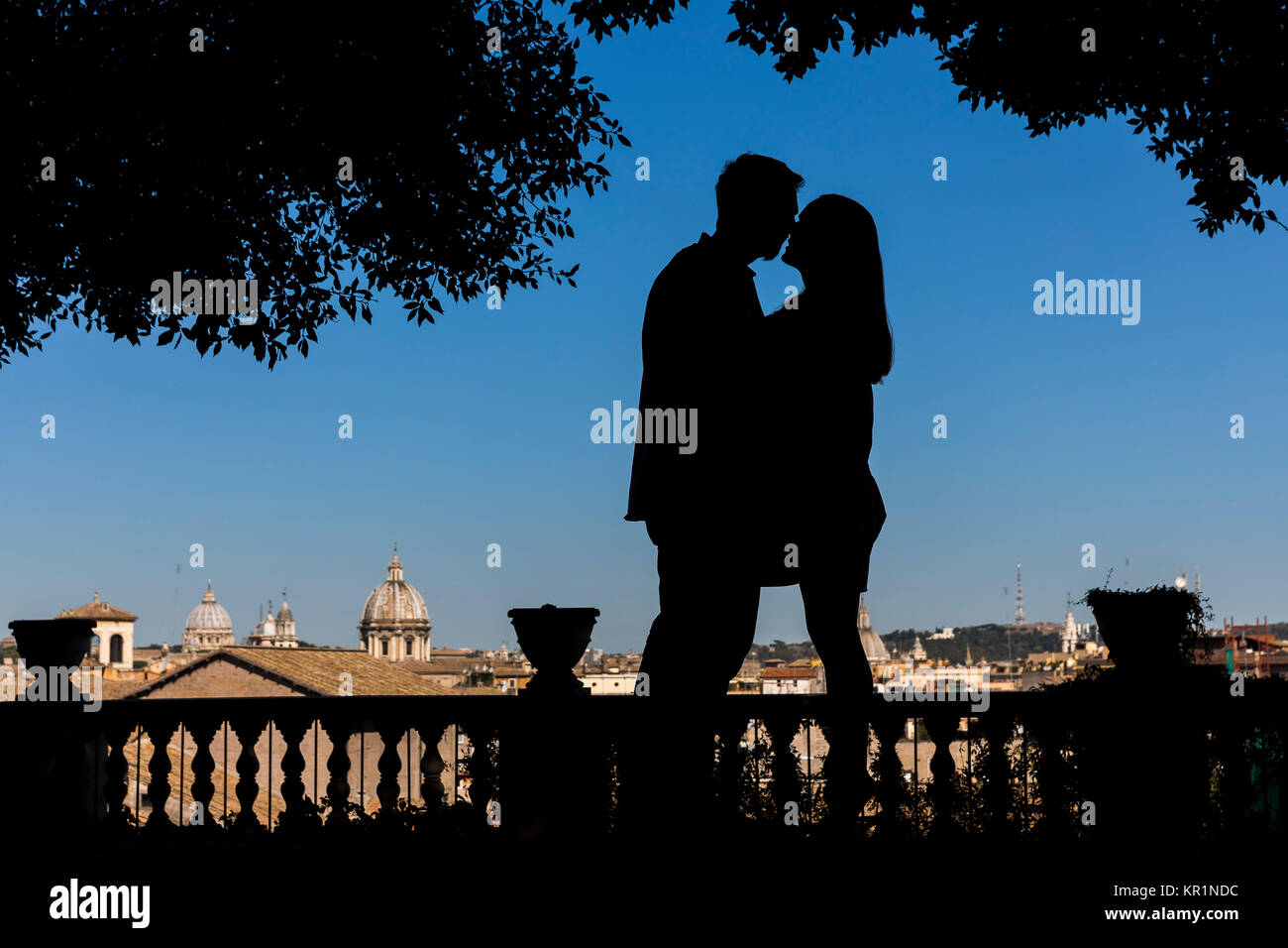 Silhouette couple kissing in Rome Italy Stock Photo