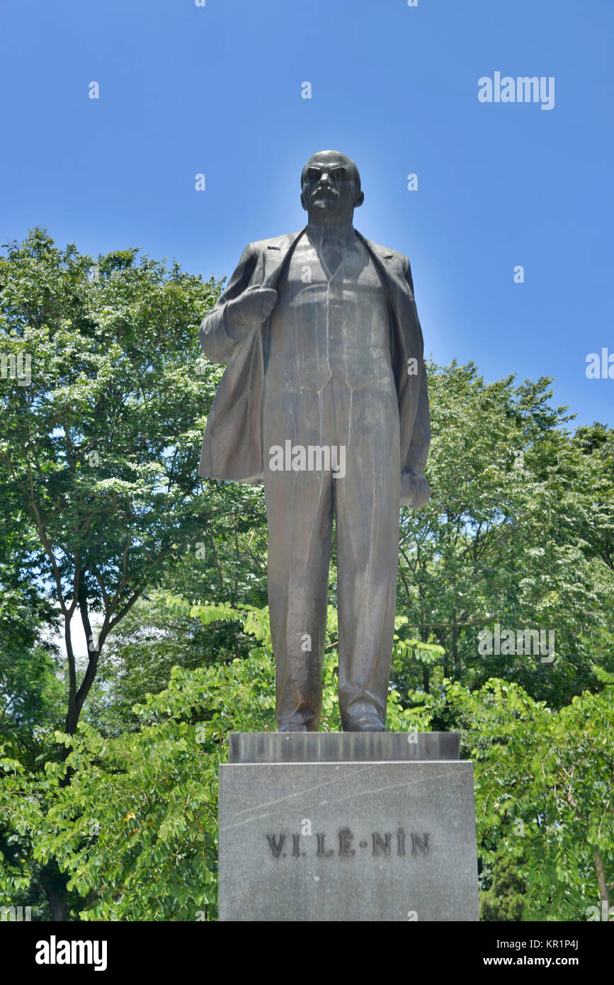 Lenin monument, Serving Bien Phu, Hanoi, Vietnam, Lenin-Denkmal, Dien Bien Phu Stock Photo