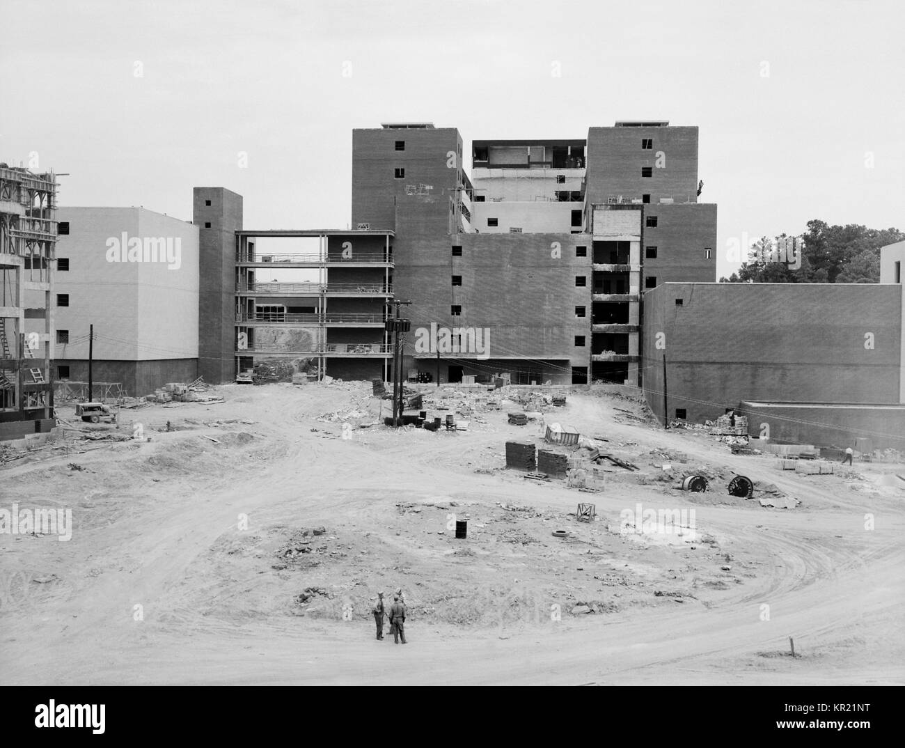 The CDC Clifton Road Roybal Campus, Atlanta, GA, 1959. while under construction in 1959. The CDC moved its location to Clifton Road after construction was completed in 1960. In 1947, Emory University donated the land on Clifton Road for the new CDC headquarters, but construction did not begin for more than a decade. Image courtesy CDC. Stock Photo