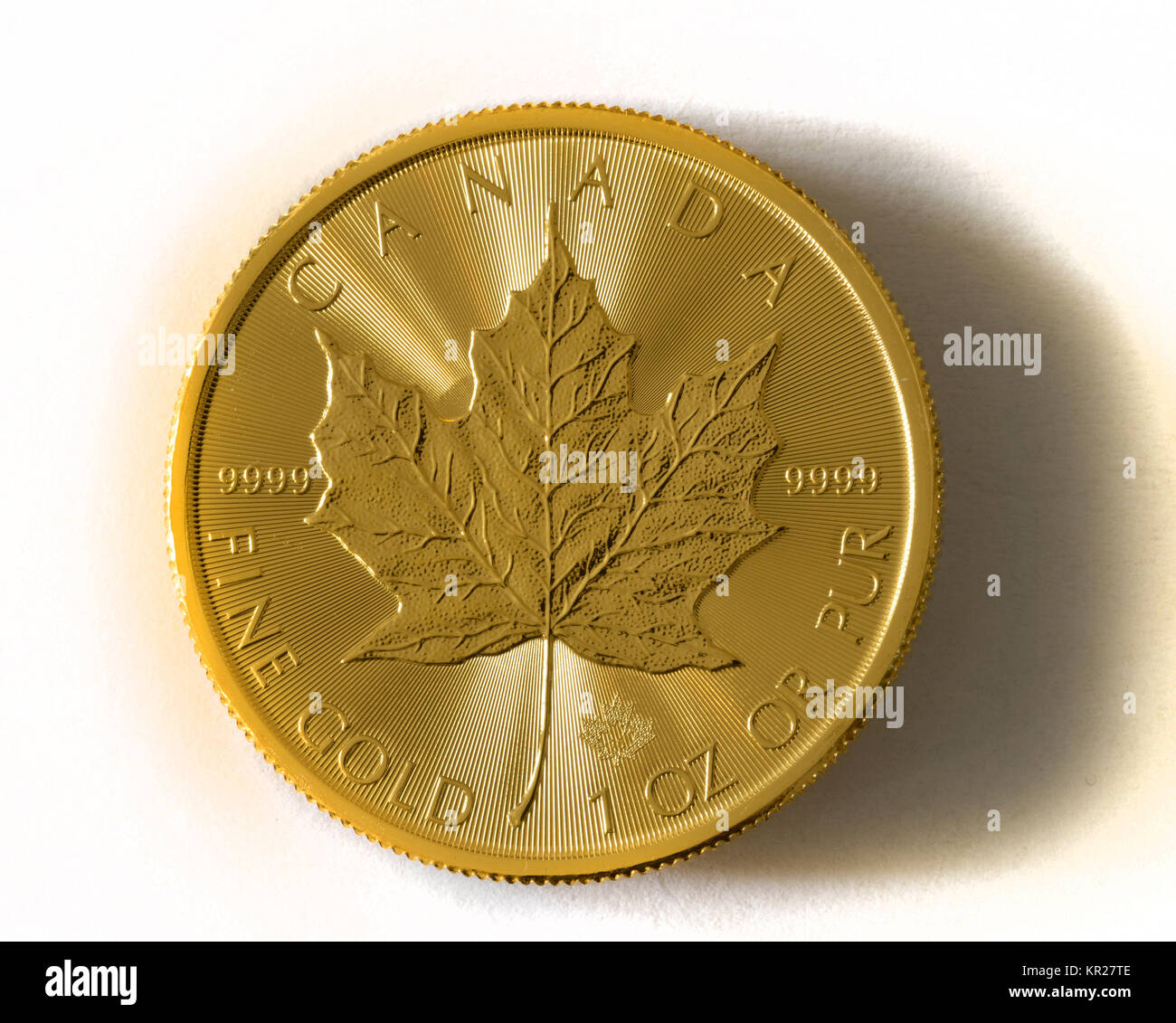 1 ounce, Canadian Maple Leaf, golden coin, 1 Unze, Goldmuenze Stock Photo -  Alamy