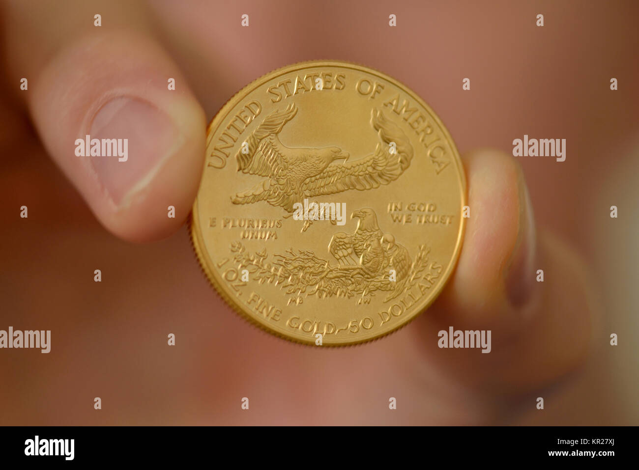 1 ounce, American Eagle, golden coin, 1 Unze, Goldmuenze Stock Photo - Alamy