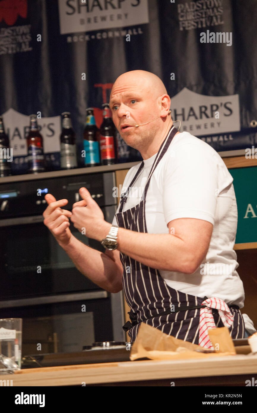 Hand and flowers tom kerridge hires stock photography and images Alamy