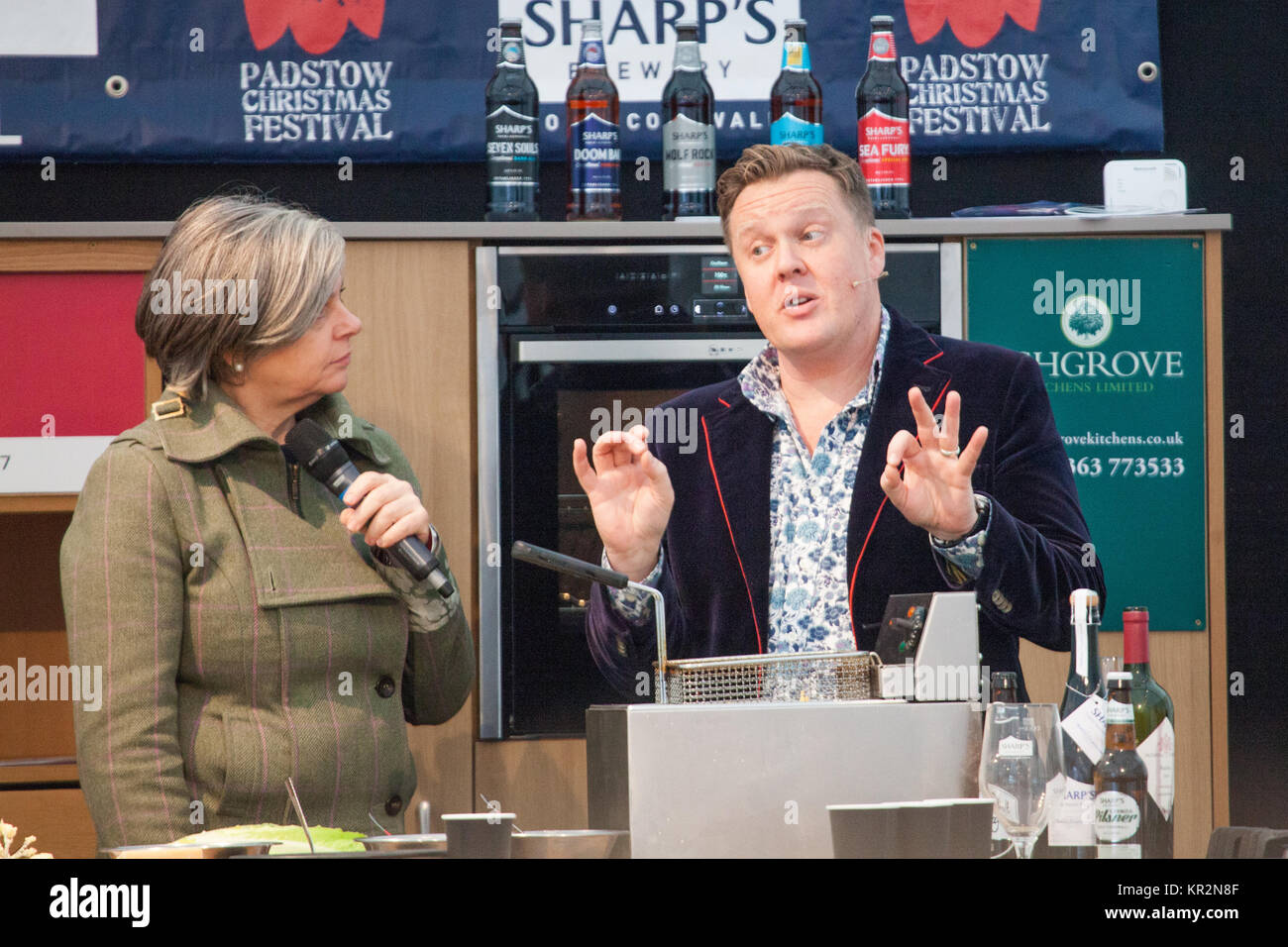 Olly smith wine expert connoisseur hires stock photography and images