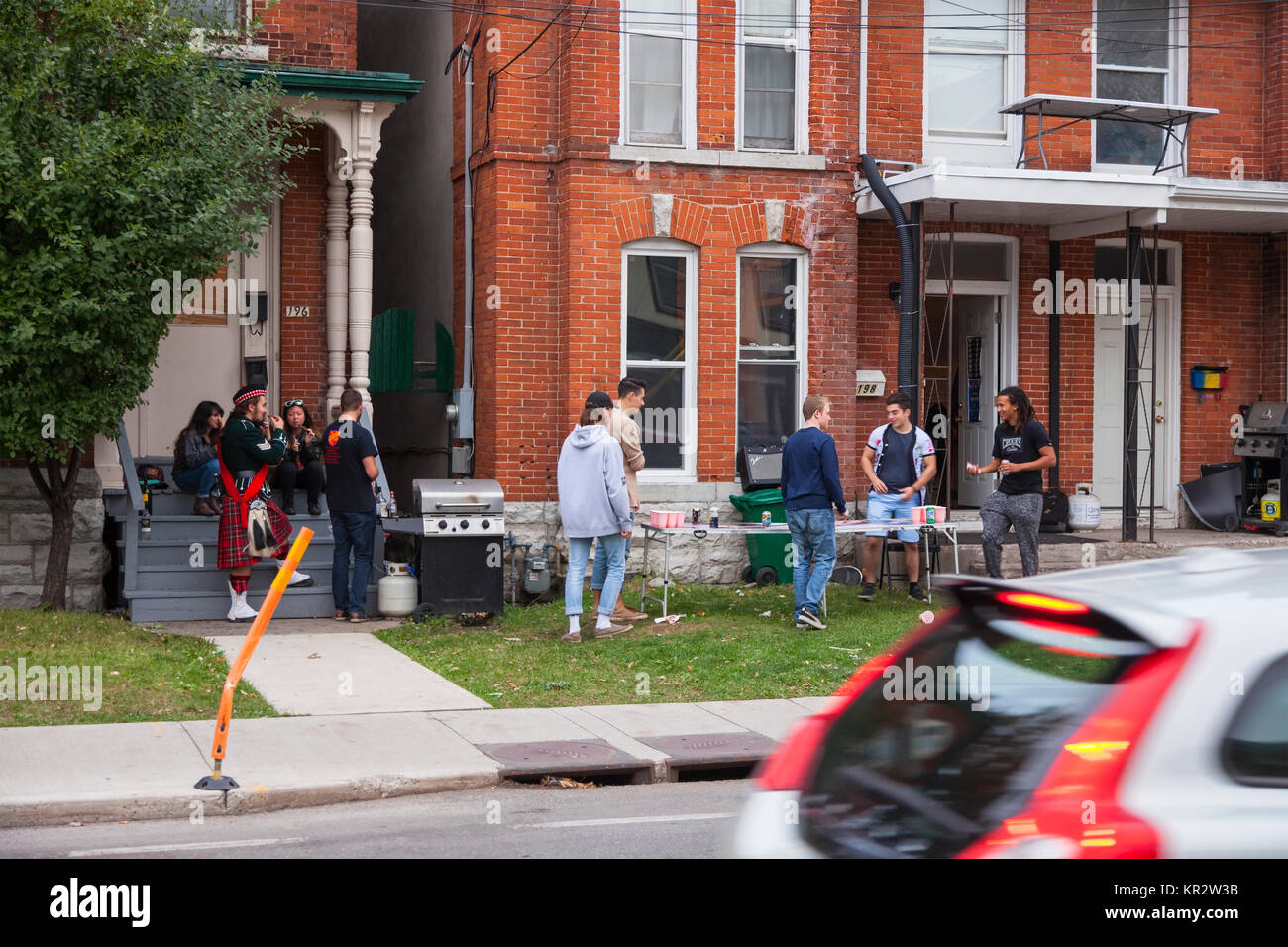 Students playing beer pong outside student housing near the Queen's  University at Kingston main campus in Kingston, Ontario, Canada Stock Photo  - Alamy