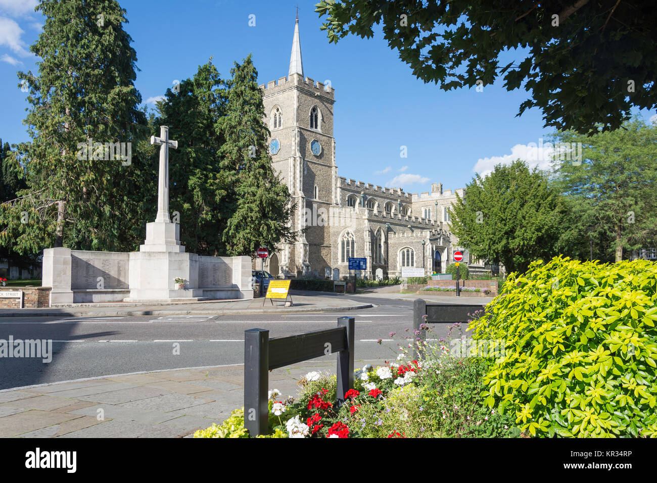 St Marys Church and War Memorial, Church Street, Ware, Hertfordshire ...