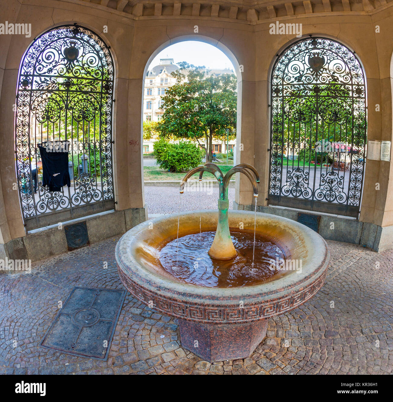 famous healthy kochbrunnen in Wiesbaden, germany Stock Photo Alamy