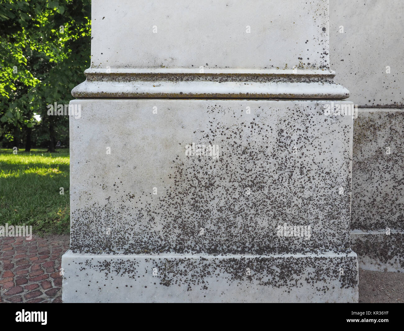 Ancient marble column Stock Photo - Alamy