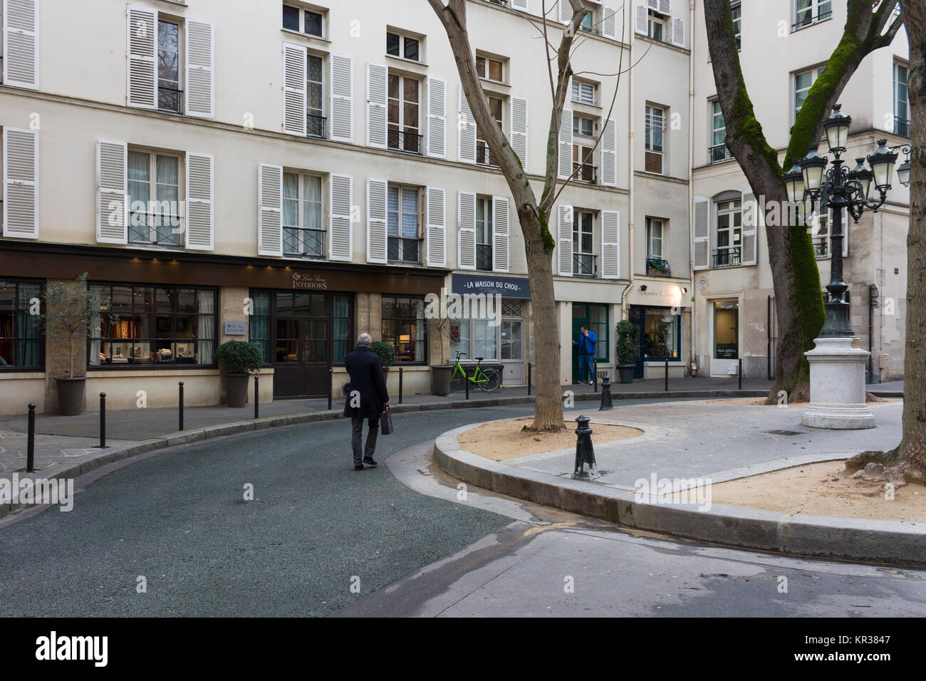 Rue de Furstemberg (sometimes erroneously called "Place de Furstenberg