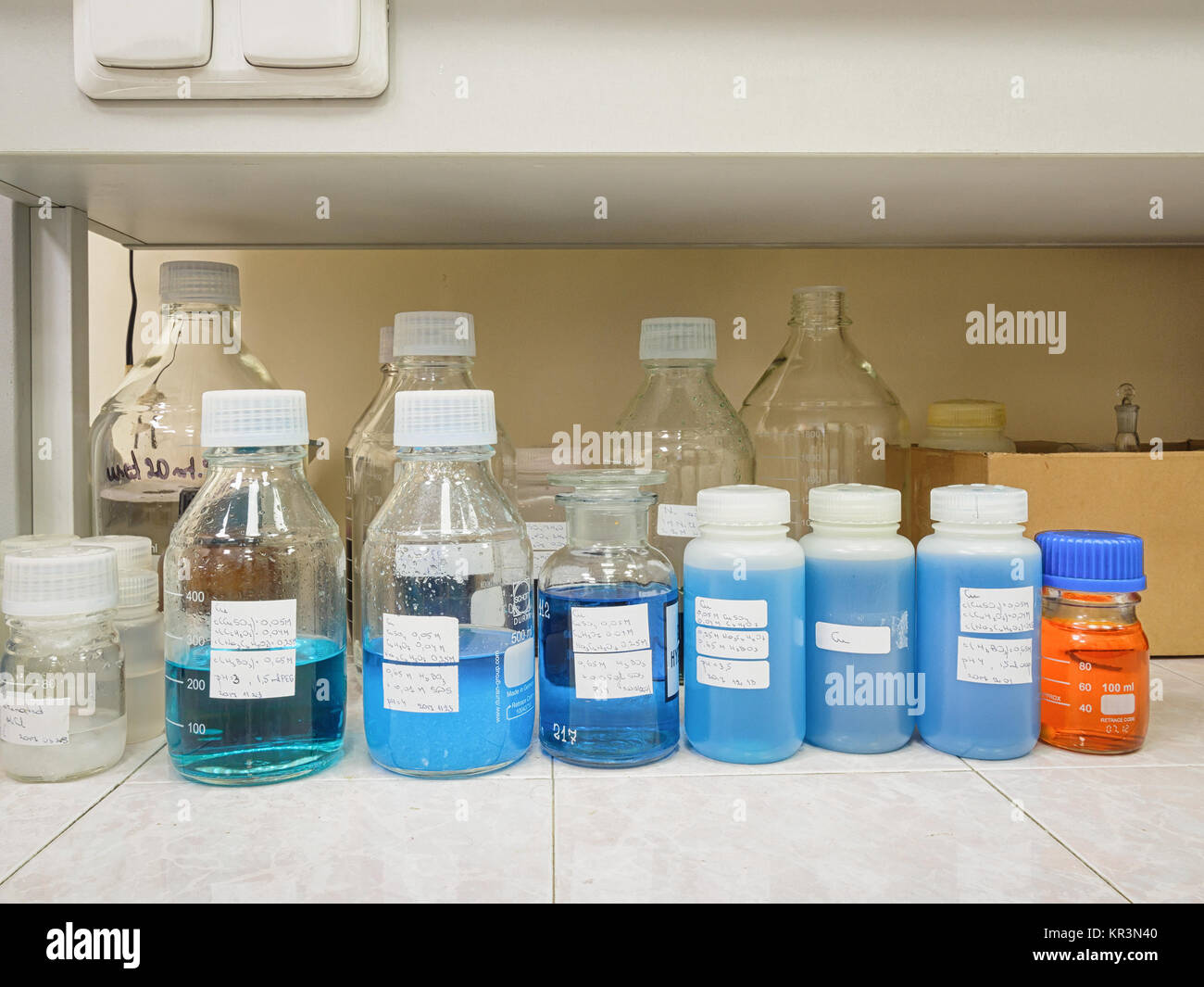 Chemical containers hires stock photography and images Alamy
