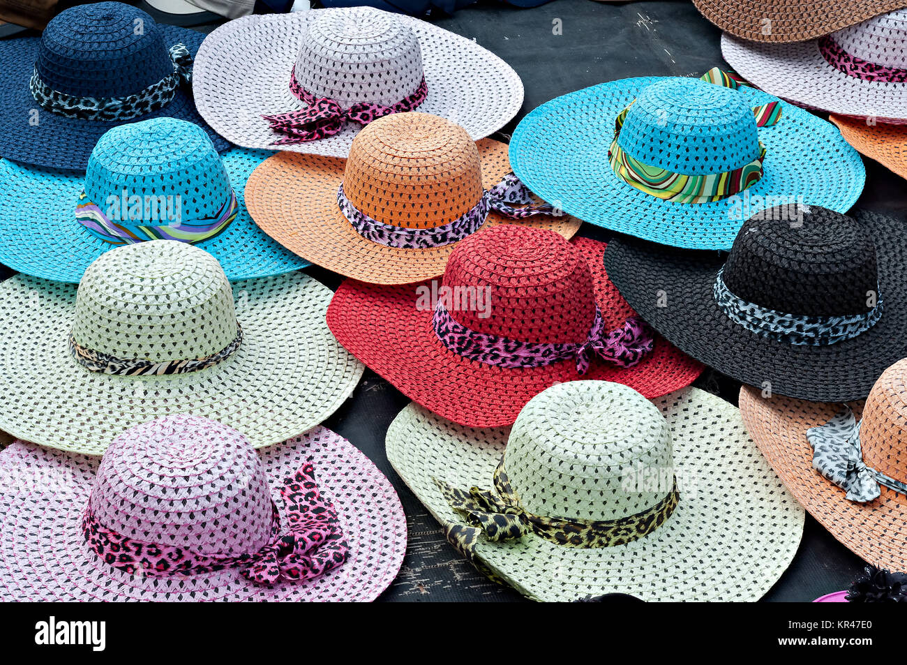 ladies red hats for sale