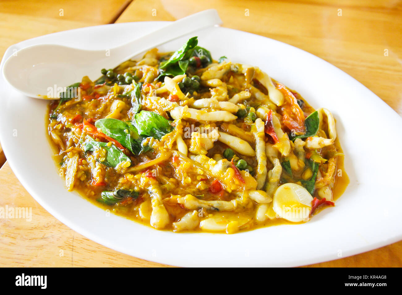 Razor clams spicy stir-fry Stock Photo - Alamy