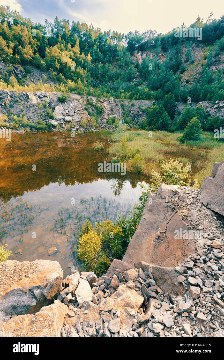 The Flooded Gold Diggings quarry on Bodmin Moor Stock Photo - Alamy