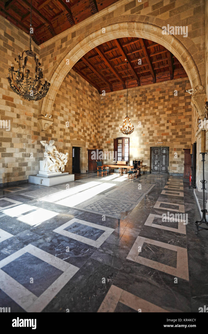 Rhodes' Palace of the Grand Master - Greece Is