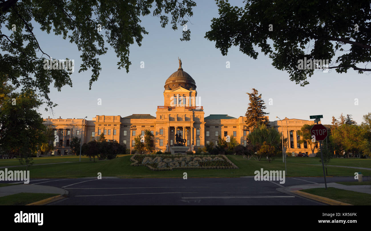 Sunrise Capital Dome Helena Montana State Building Stock Photo Alamy