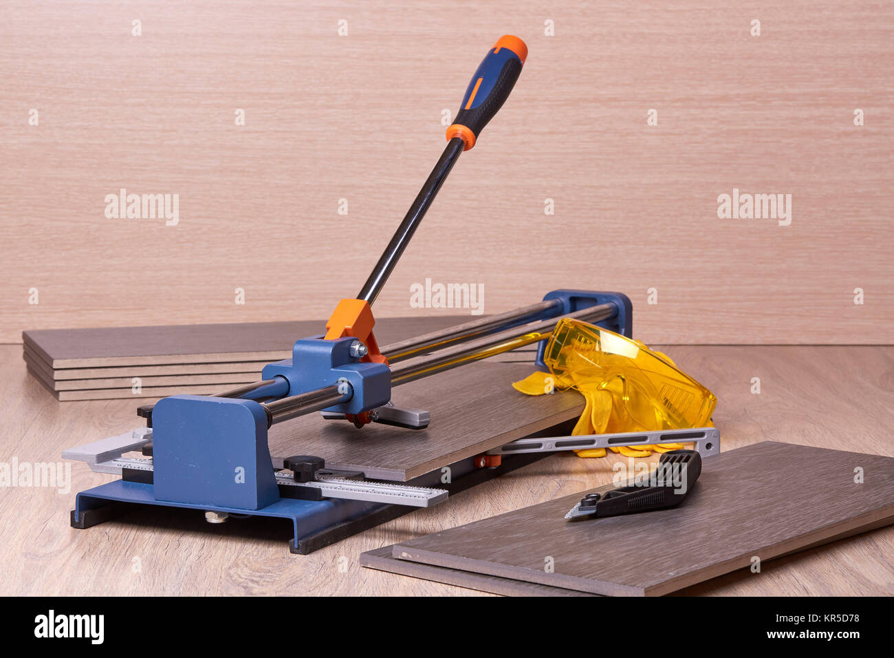 Manual cutter ceramic tile Stock Photo Alamy