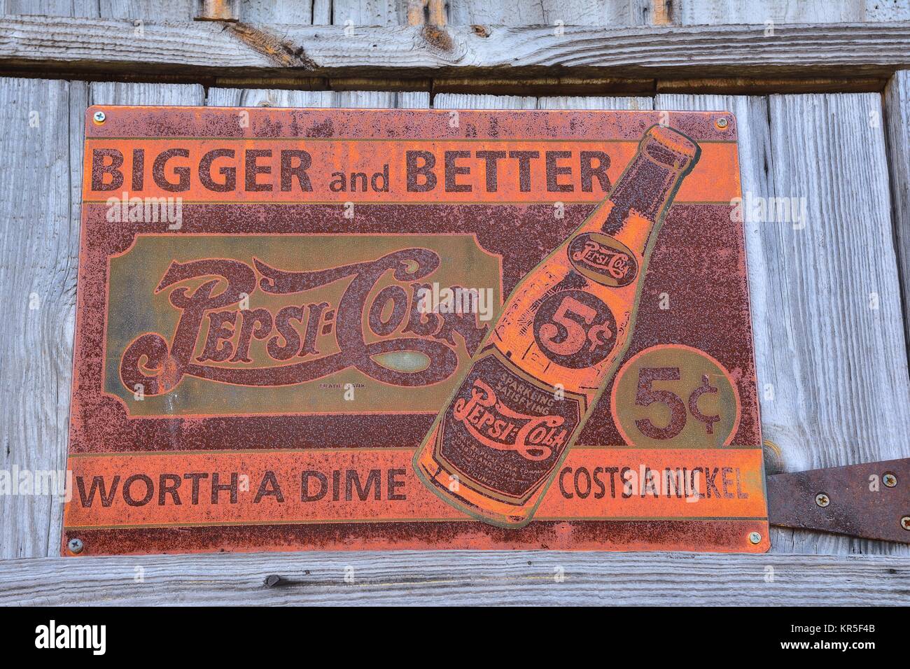 Missouri, Usa - July 19, 2017: Old rusty vintage sign with Pepsi logo in Missouri, Usa. Stock Photo
