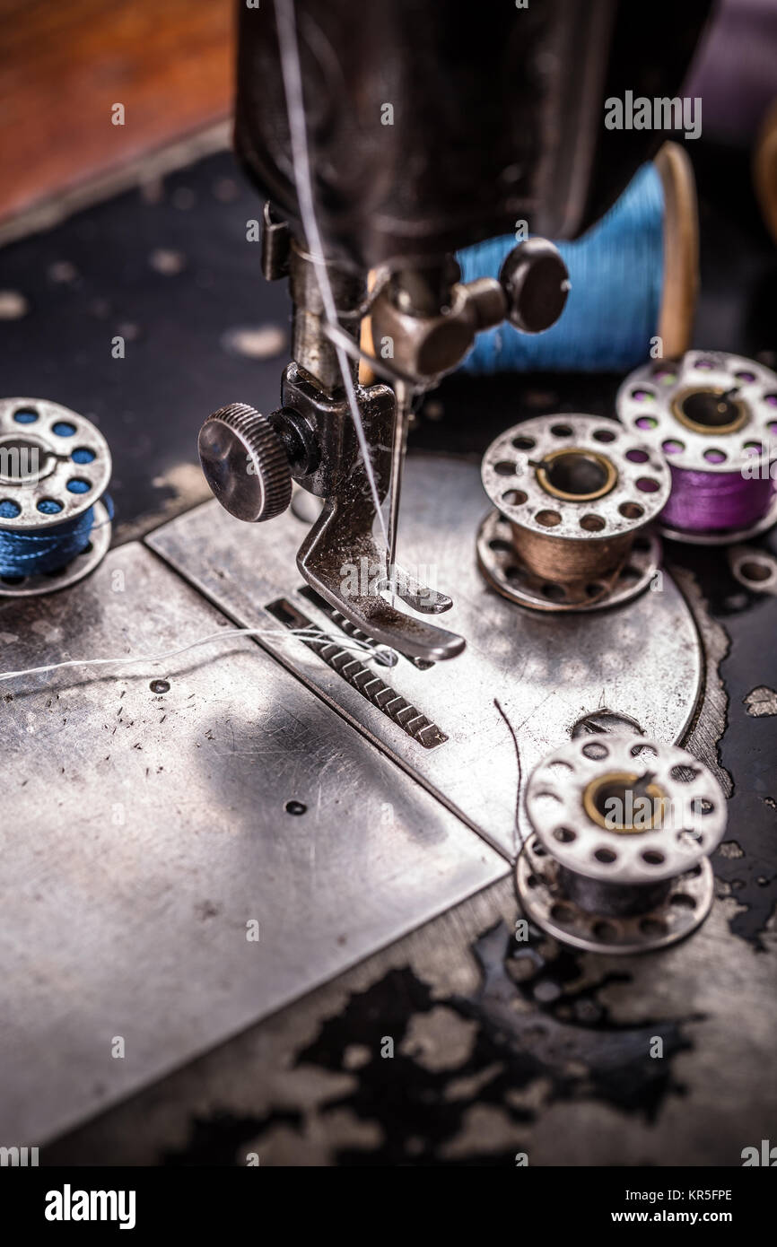 Manual sewing machine Stock Photo Alamy