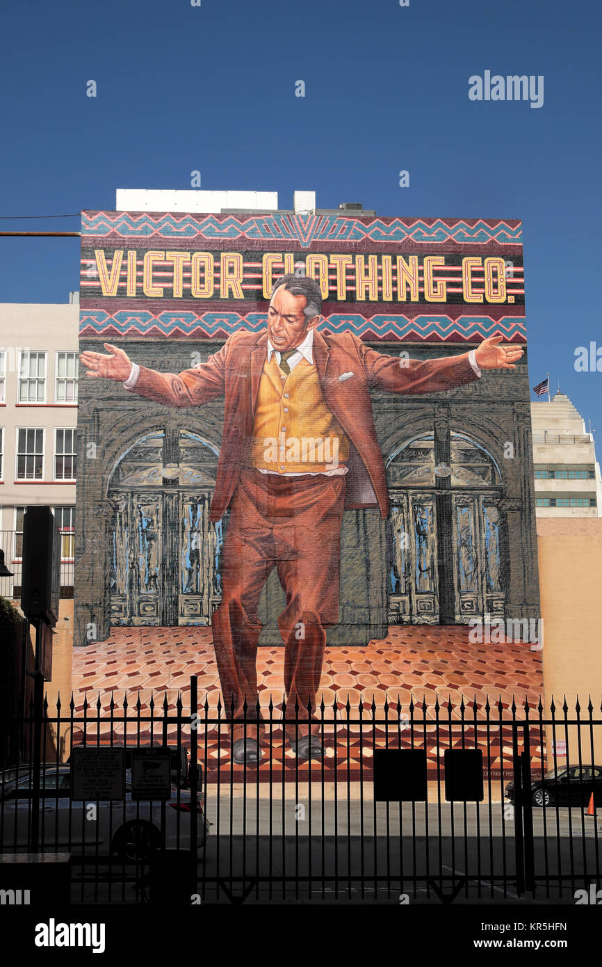 Victor Clothing Co building street art wall mural painting featuring Antony Quinn 'The Pope of Broadway' artist Eloy Torrez restored 2017 KATHY DEWITT Stock Photo