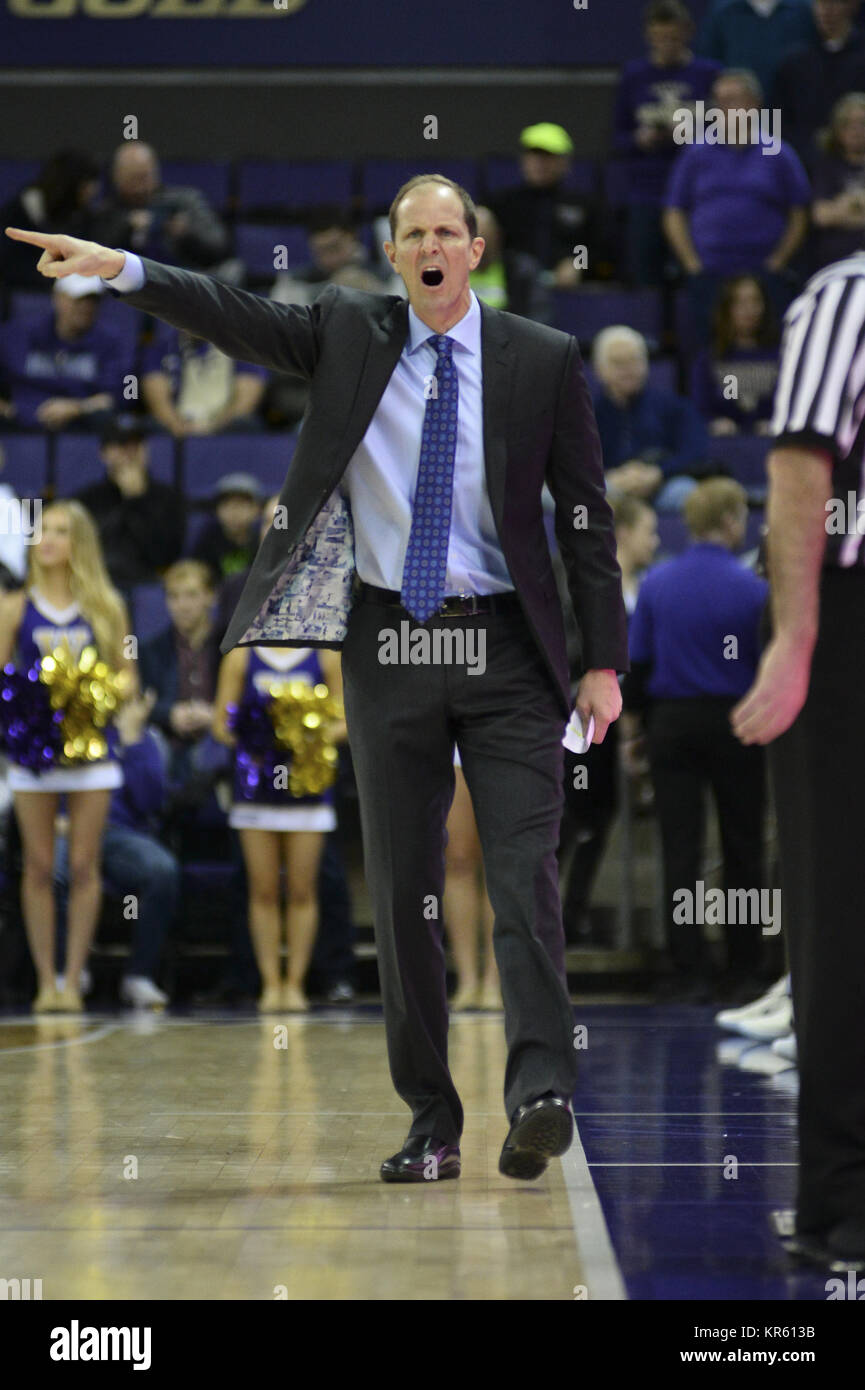 Seattle, WA, USA. 17th Dec, 2017. UW Head Coach Mike Hopkins directs his team during an NCAA basketball game between the Washington Huskies and LMU Lions. The game was played at Hec Ed Pavilion in Seattle, WA. Jeff Halstead/CSM/Alamy Live News Stock Photo