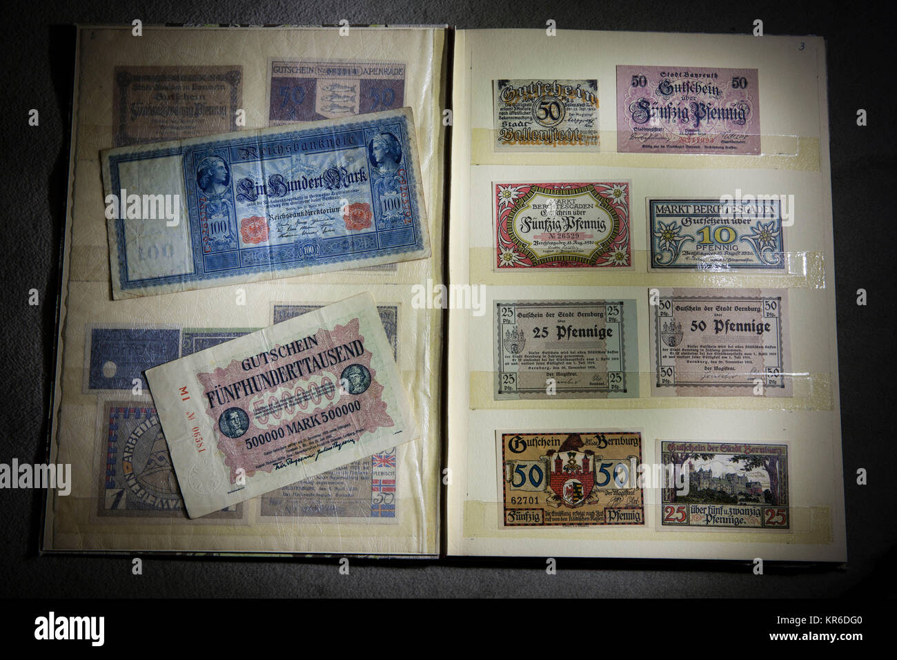an album with emergency money, collection -   ein Album mit Notgeld, Sammlung Stock Photo