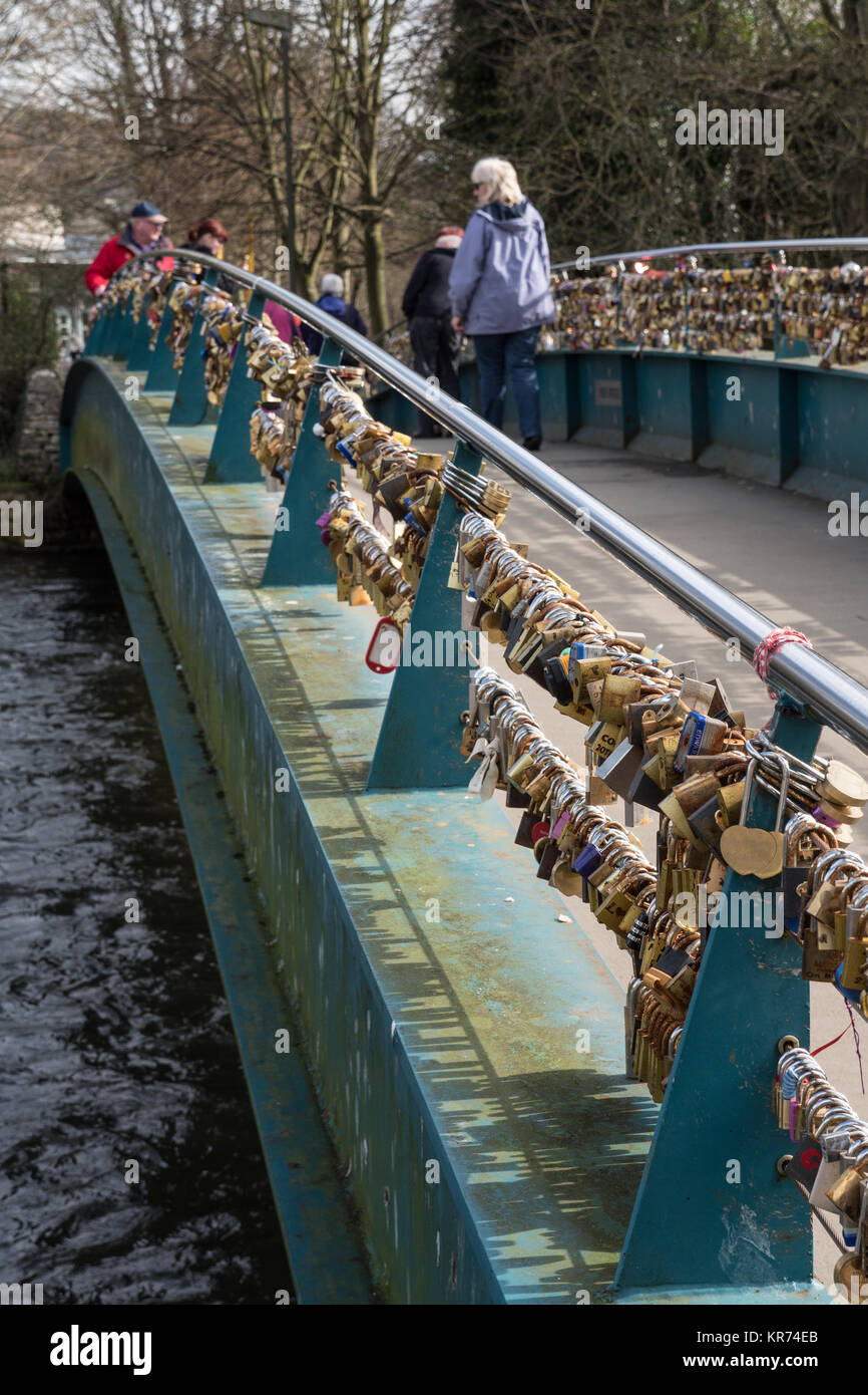 Love locks wye bridge bakewell hires stock photography and images Alamy