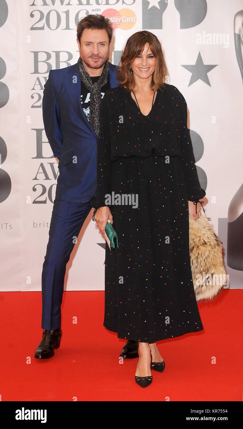 Simon Le Bon and Yasmin Le Bon attend the Brit Awards 2016 at the O2 Arena in London. 24th February 2016 © Paul Treadway Stock Photo