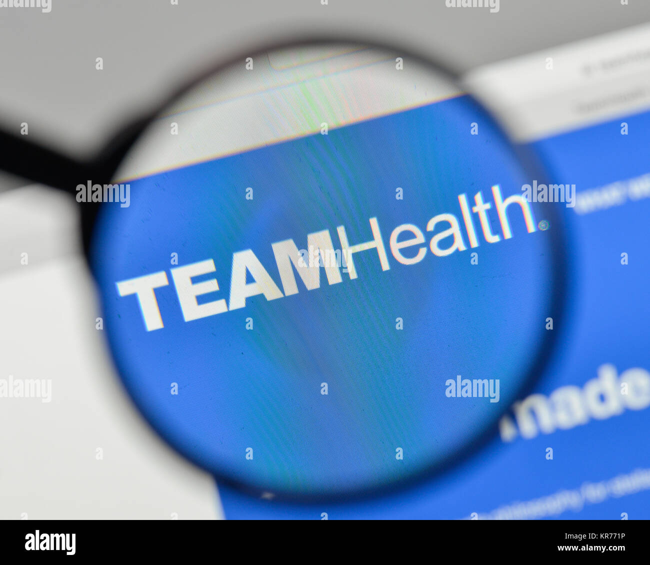 Team health holdings hi-res stock photography and images - Alamy