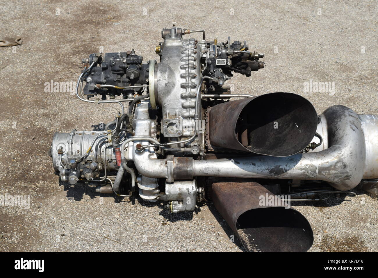 The helicopter engine which is pulled out outside Stock Photo Alamy