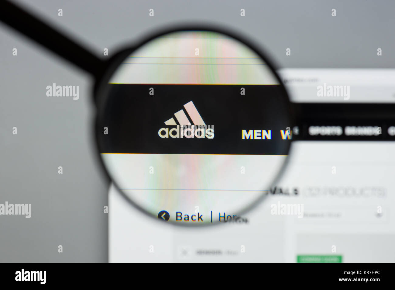 Adidas logo hi-res stock photography and images - Page 4 - Alamy