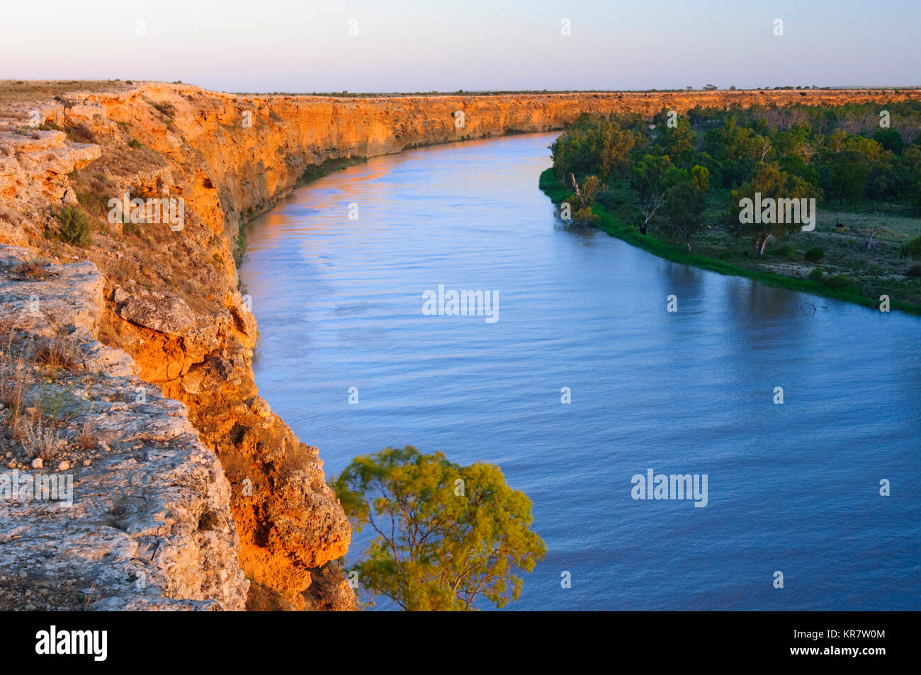 Murray River Cliffs at Sunset, Big Bend, Murray River, South Australia
