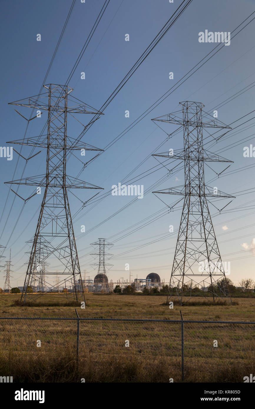 Palacios, Texas - The South Texas Project Electric Generating Station, a nuclear power plant near the Gulf of Mexico. The two units produce 2,700 MW. Stock Photo