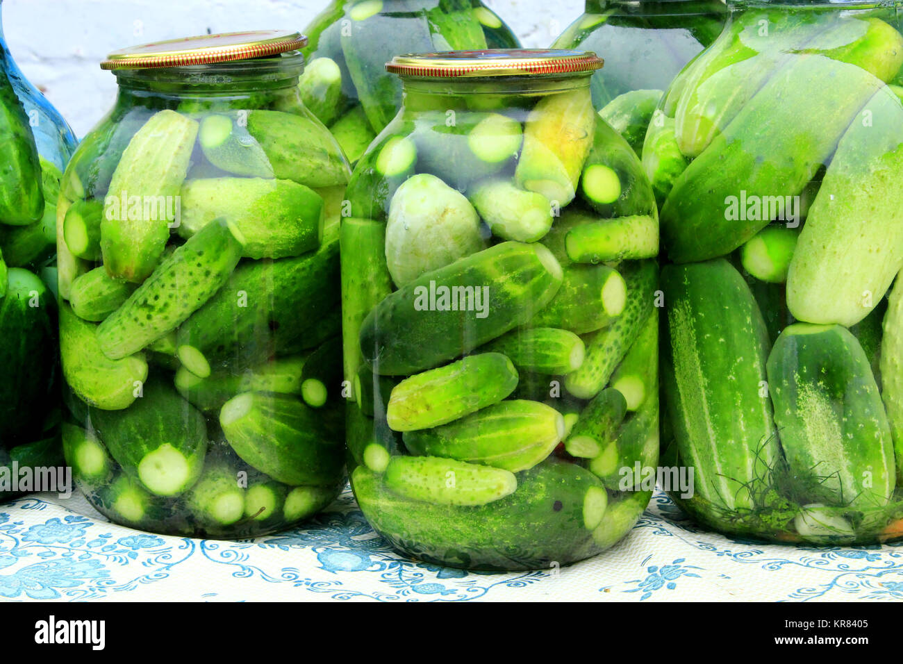 How to pickle cucumbers for the winter in banks How to pickle cucumbers for the winter in banks