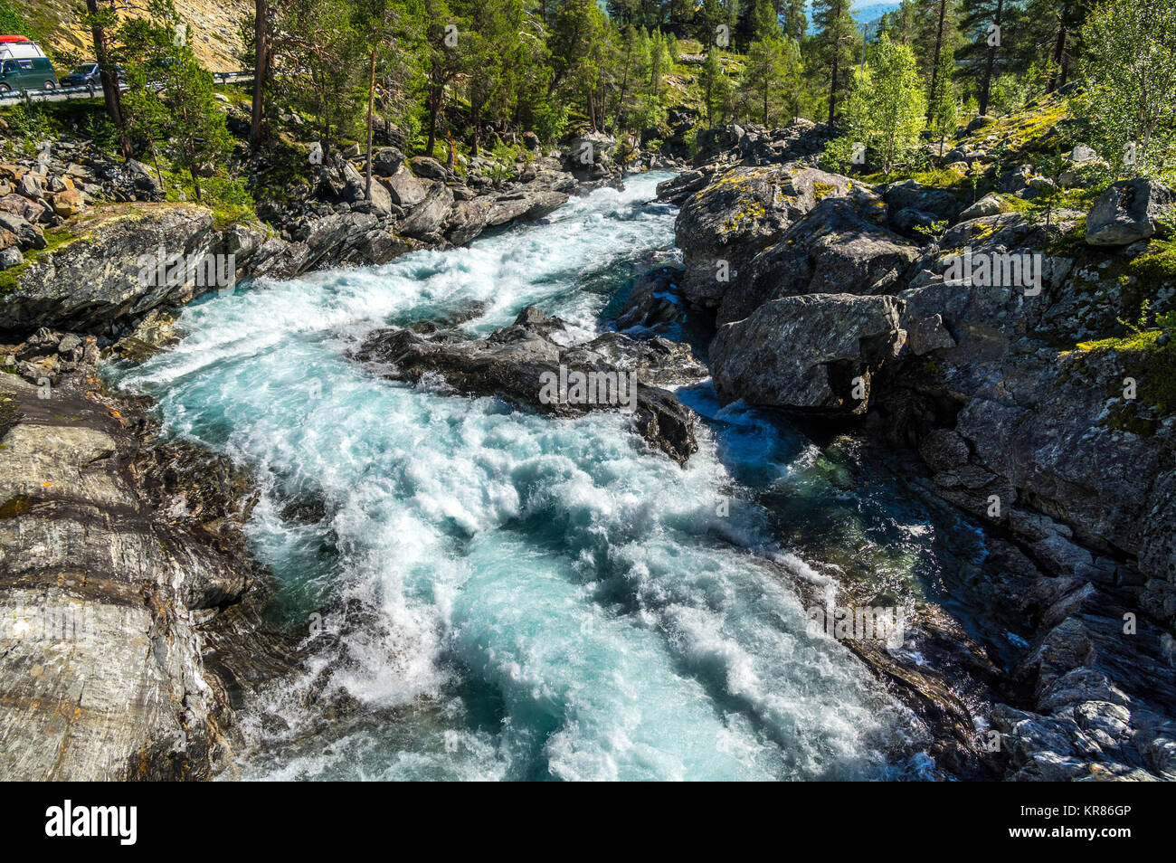 Fluß mit Stromschnellen in Norwegen Stock Photo Alamy
