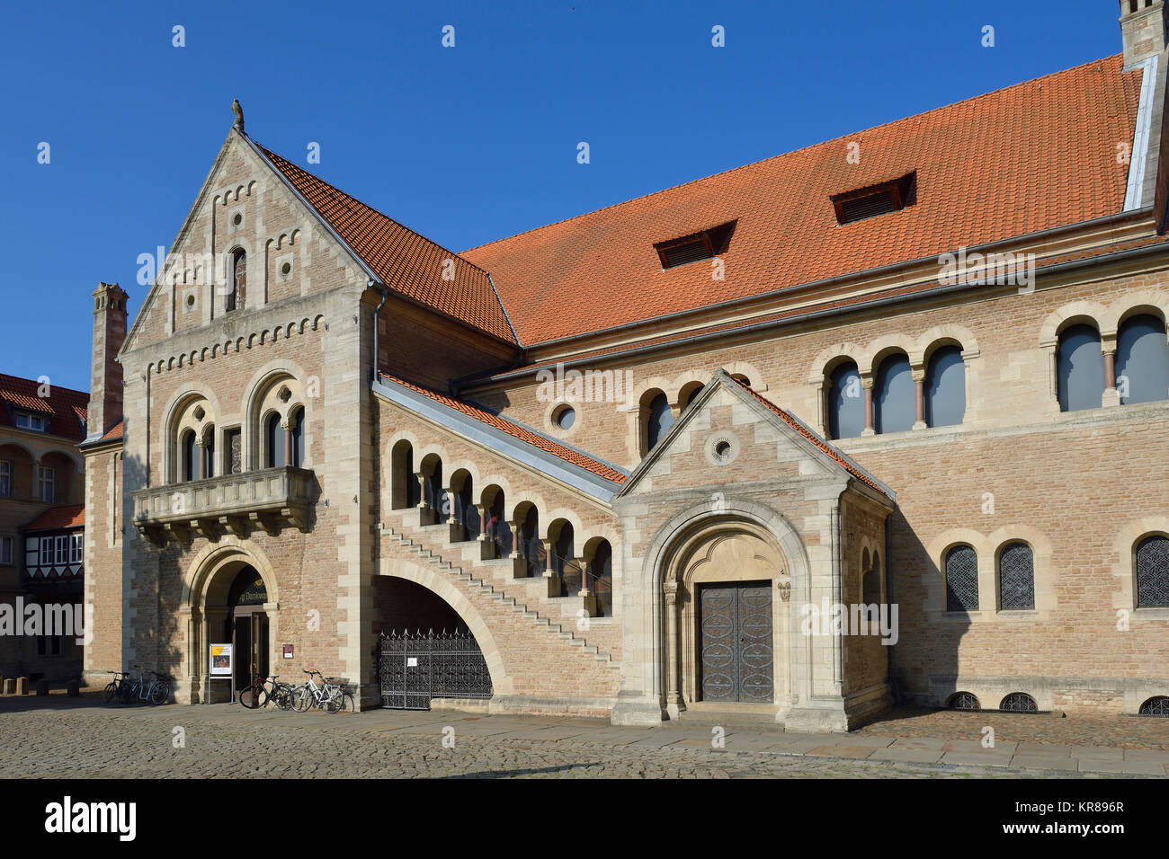 Heinrich the lion hi-res stock photography and images - Alamy