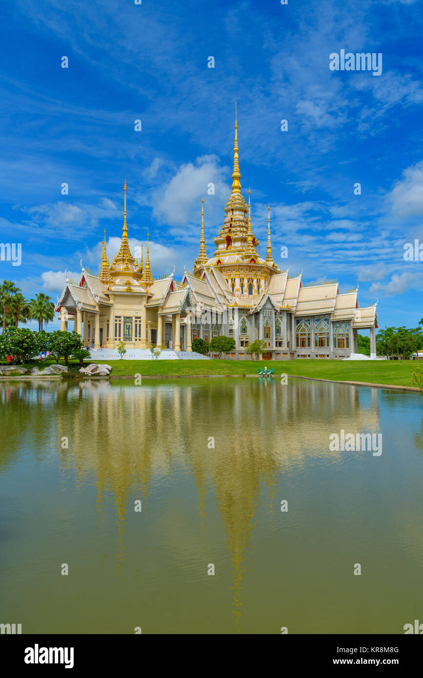 Wat Luang Phor Toh Temple In Nakhon Ratchasima Thailand Stock Photo Alamy Wat Luang Phor Toh Temple In Nakhon Ratchasima Thailand Stock Photo Alamy