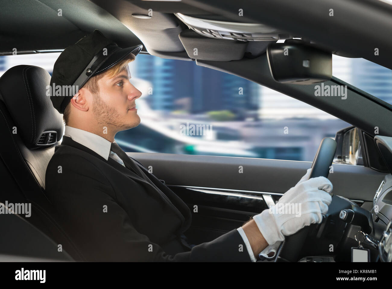 Chauffeur Driver Stock Photos & Chauffeur Driver Stock Images Alamy