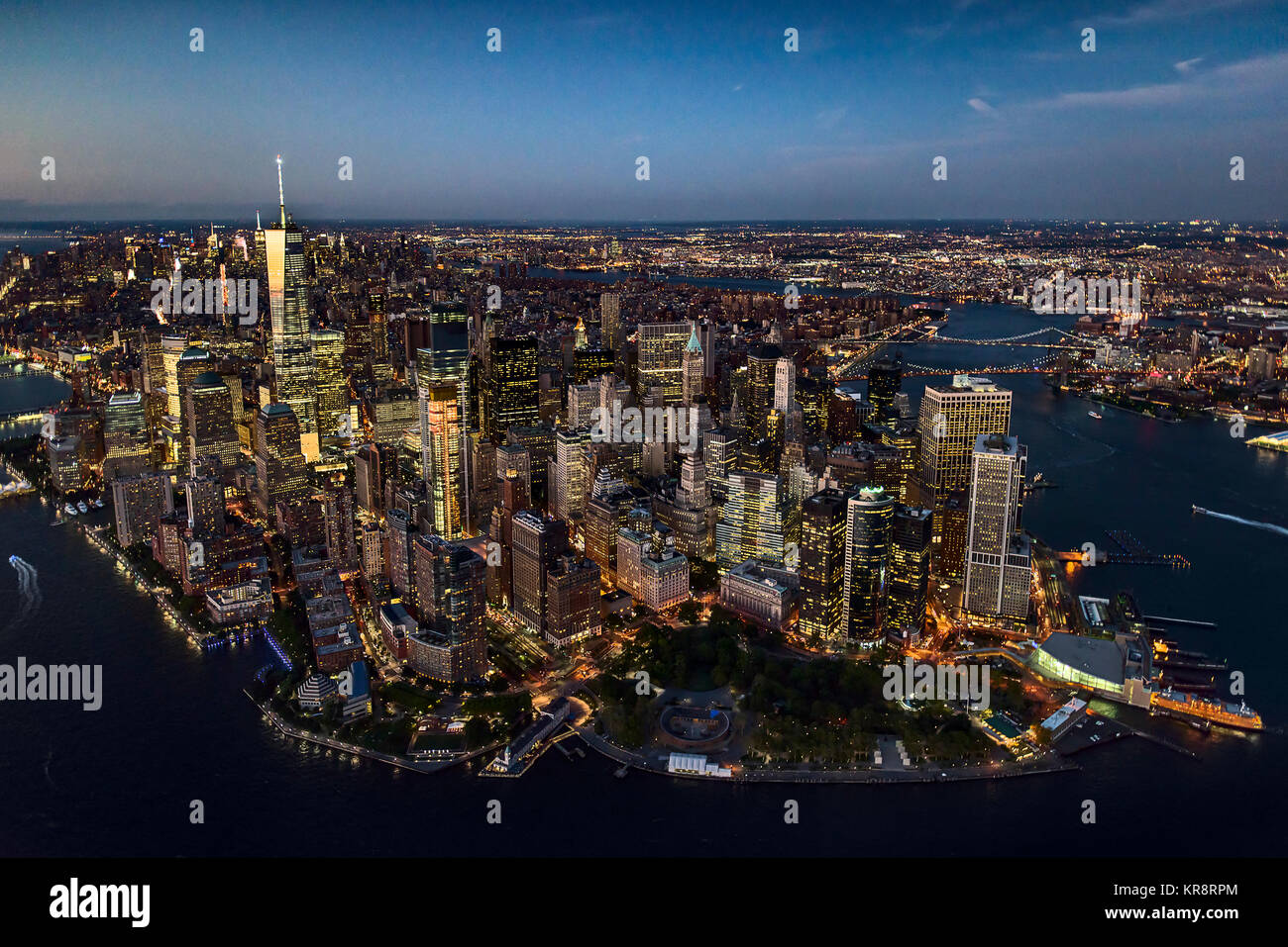 Dusk city aerial new york hi-res stock photography and images - Alamy