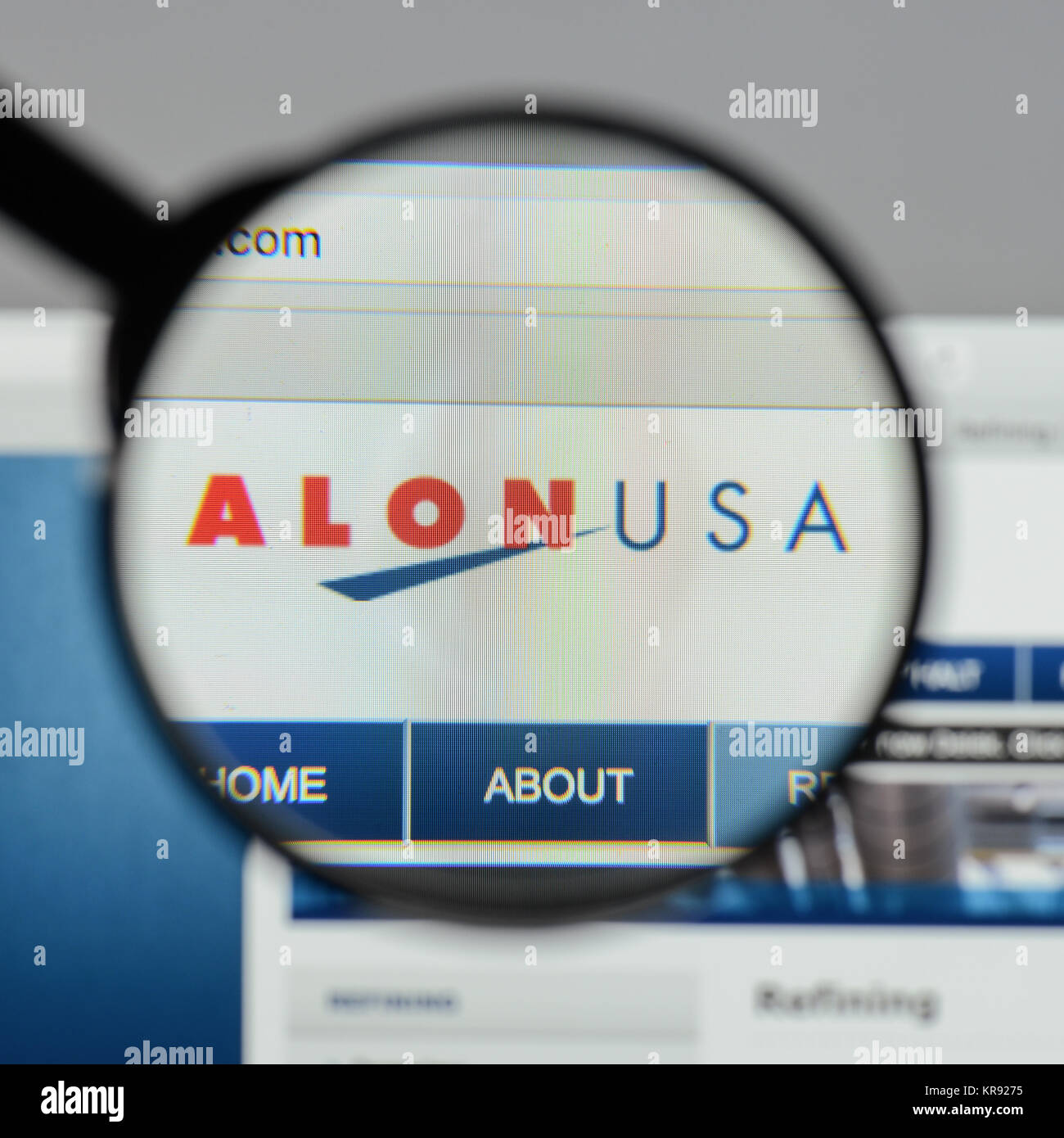 Milan, Italy - August 10, 2017: Alon USA Energy website homepage. It was an independent refiner and marketer of petroleum products. Alon USA logo visi Stock Photo