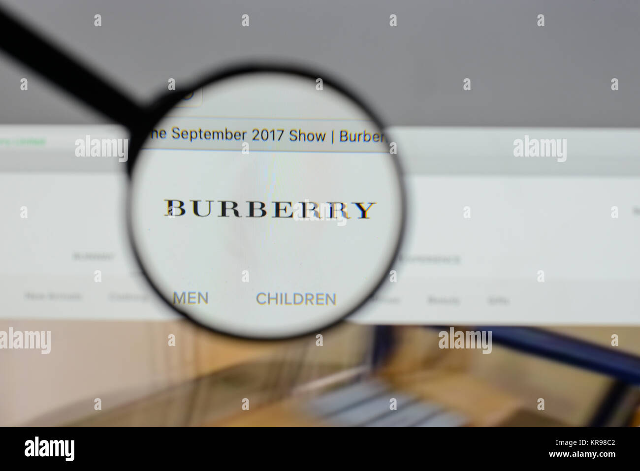 burberry italy website