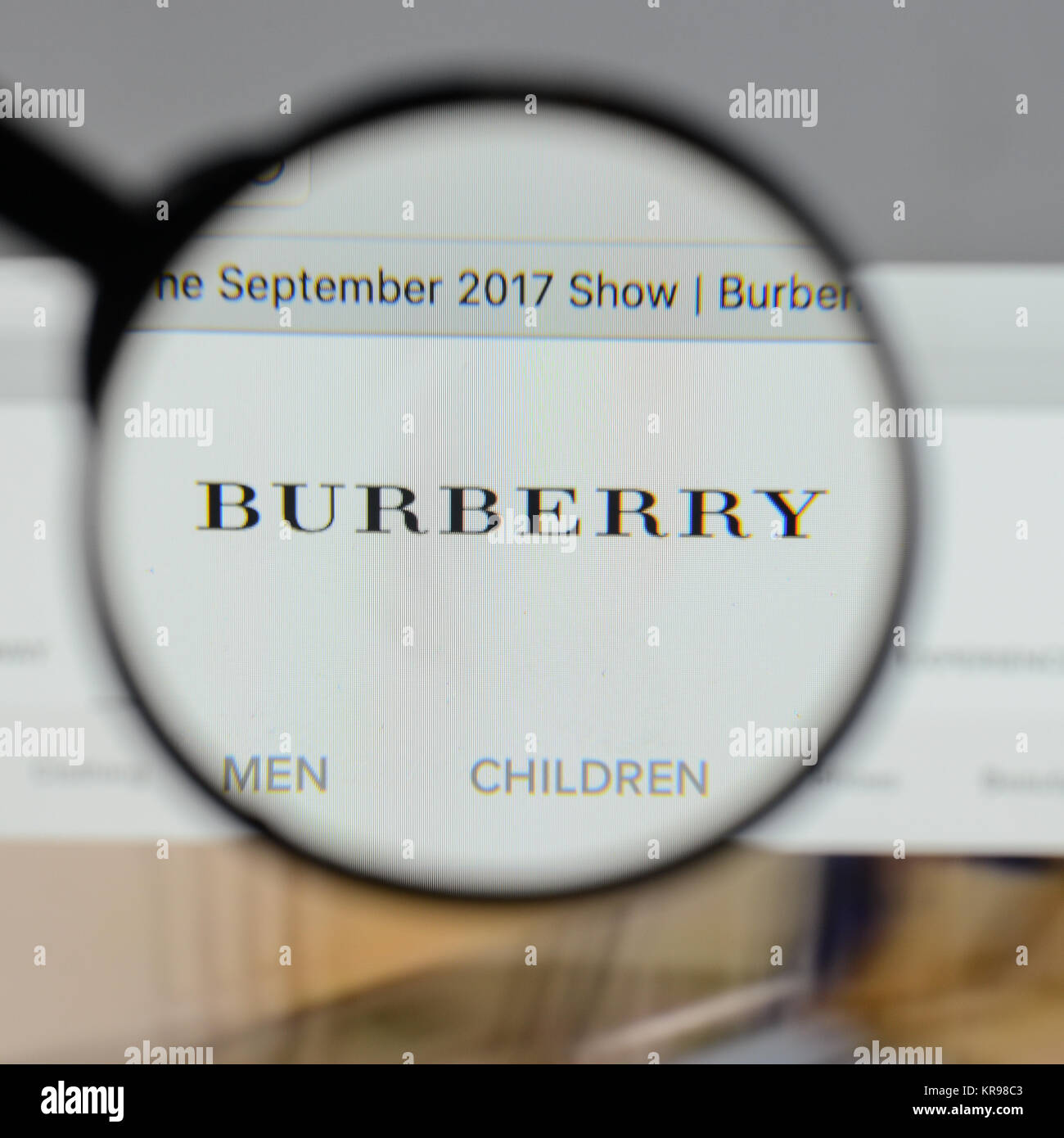 Burberry logo hi-res stock photography and images - Alamy