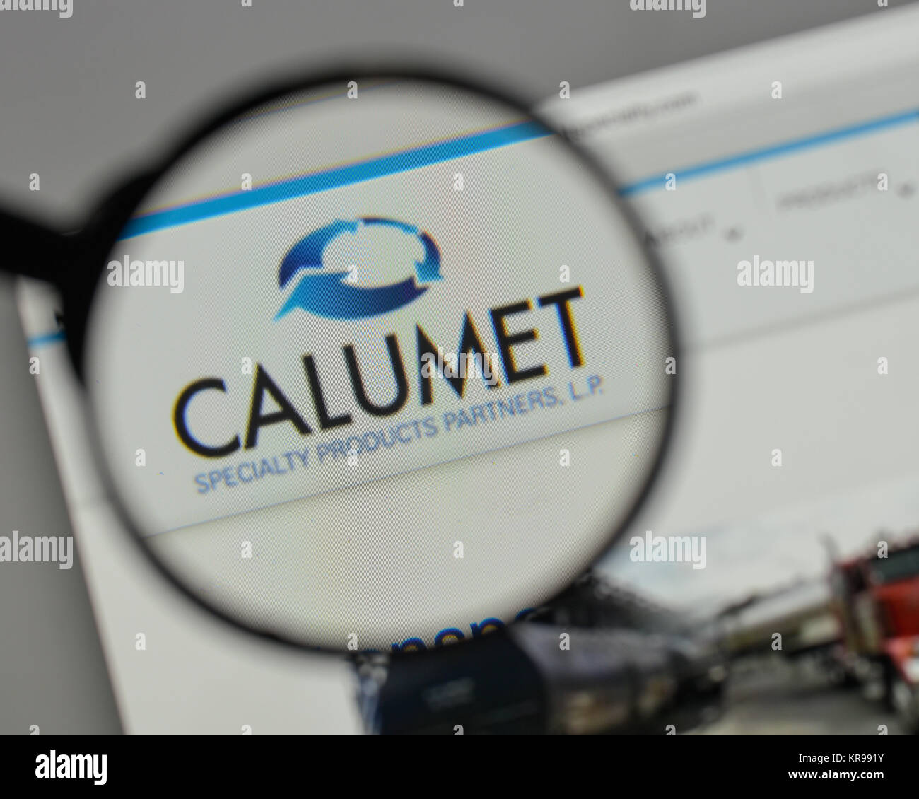 milan-italy-august-10-2017-calumet-specialty-products-partners