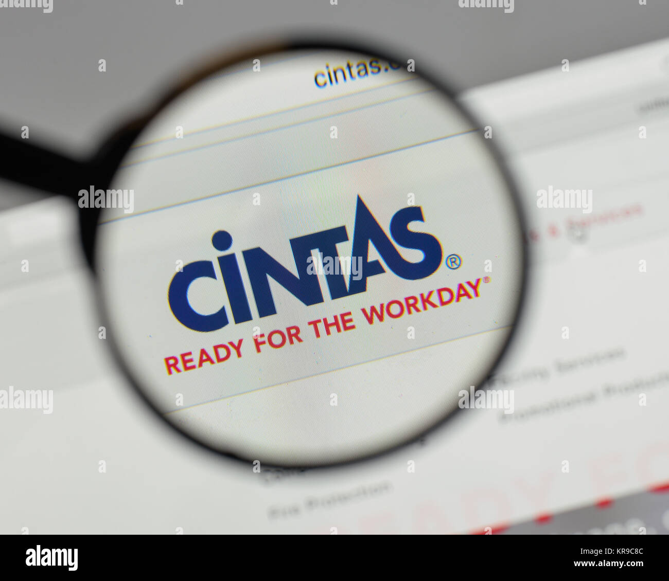 Milan, Italy - August 10, 2017: Cintas  logo on the website homepage. Stock Photo