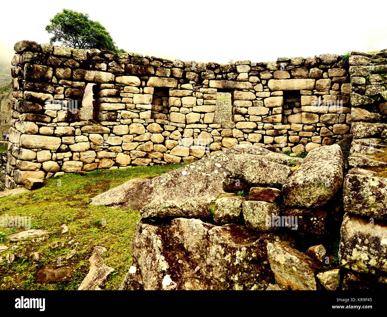 the walls of machu picchu Stock Photo - Alamy