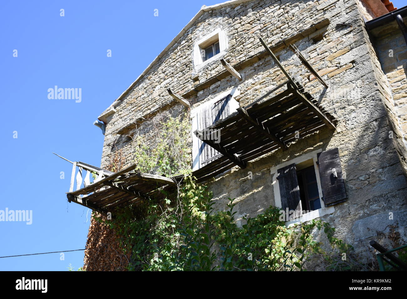 Â gronzjan,istria,croatia,city,house,railing,balcony,dilapidated Stock Photo