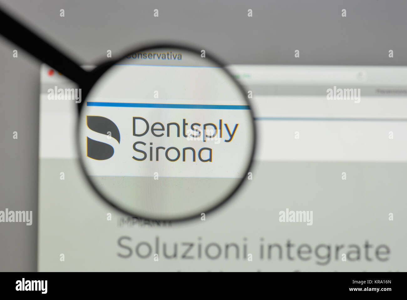Milan, Italy August 10, 2017 Dentsply Sirona logo on the website homepage Stock Photo Alamy