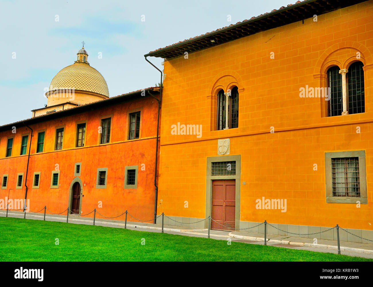 View of Campo Santo from Campo dei Miracoli, Pisa, Italy Stock Photo