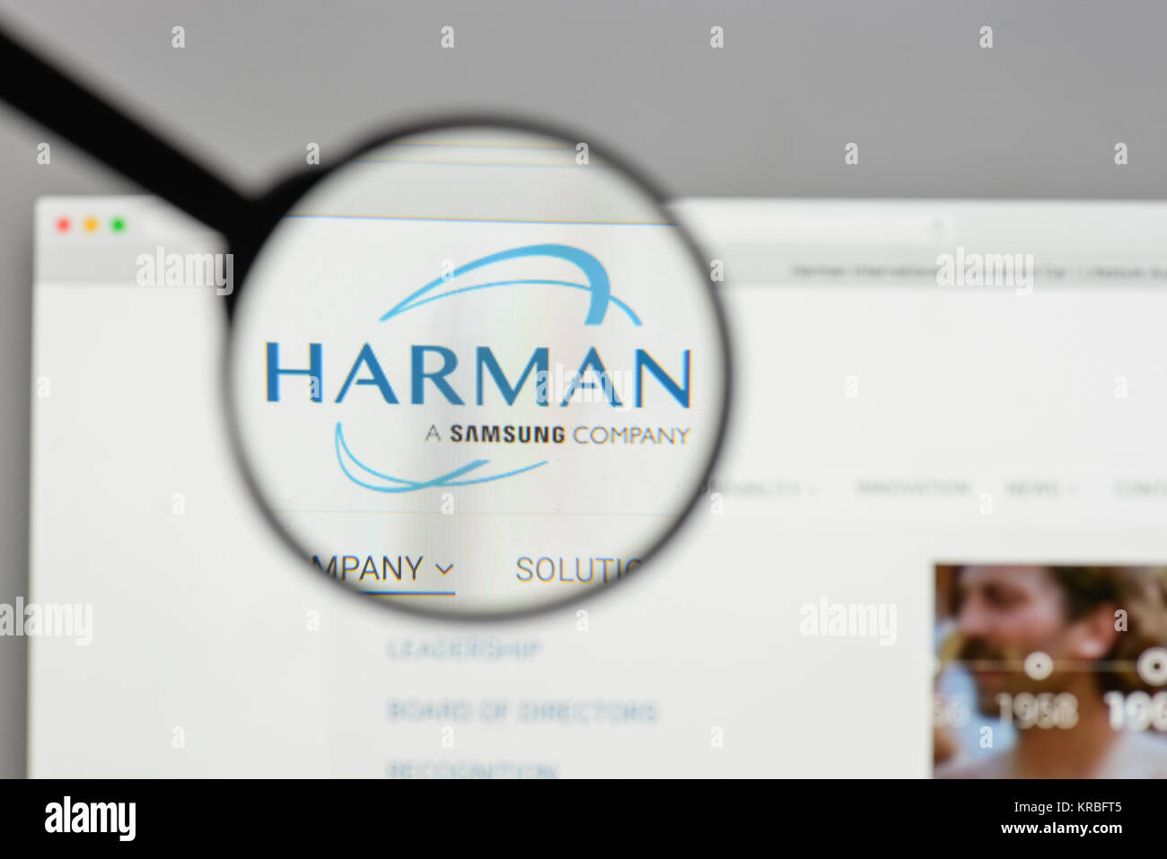 Harman kardon fotografías e imágenes de alta resolución - Alamy